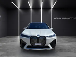 BMW iX M60