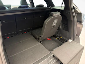 https://vehicle.imgix.net/4434284/08ca6792-e4d4-43a6-9eda-07e62916153a.jpg