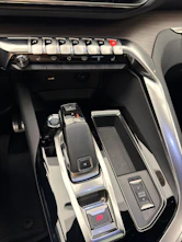 immagine del veicolo PEUGEOT 5008 1.6 PureTech GT Pack