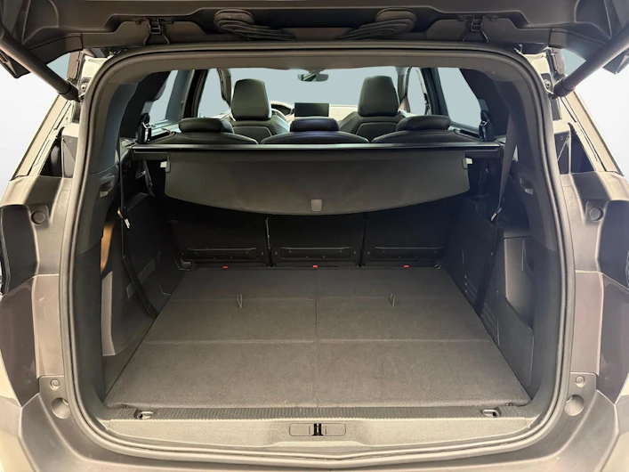 immagine del veicolo PEUGEOT 5008