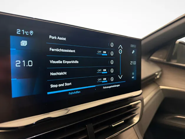 PEUGEOT 5008 1.6 PureTech GT Pack