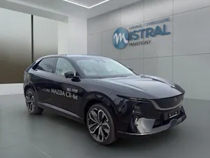 MAZDA CX-6e Takumi