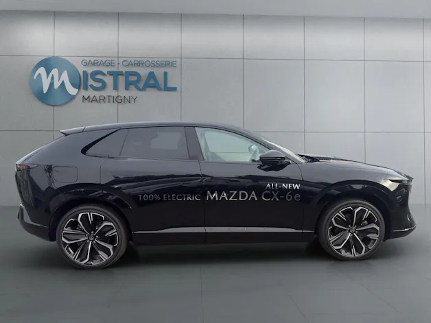Mazda CX-6e Takumi