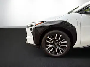 Toyota bZ4X Premium AWD