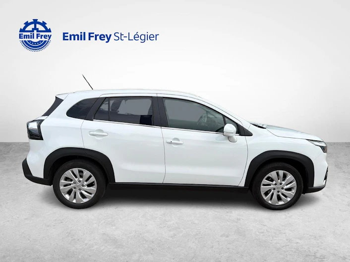 Fahrzeugbild SUZUKI S-CROSS