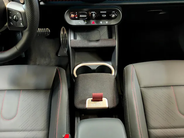 MINI Countryman U25 2.0i John Cooper Works ALL4