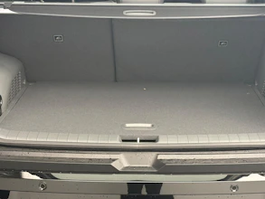 https://vehicle.imgix.net/4434465/a916188f-fe18-448f-b796-47c7f1ca3421.jpeg