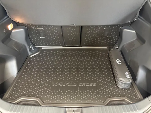 Toyota Yaris Cross 1.5 VVT-i HSD Premium AWD-i