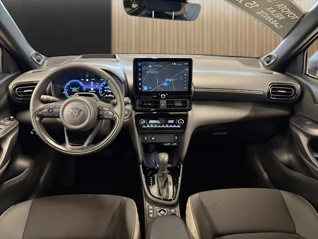 Toyota Yaris Cross 1.5 VVT-i HSD Premium AWD-i