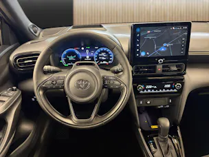 Toyota Yaris Cross 1.5 VVT-i HSD Premium AWD-i