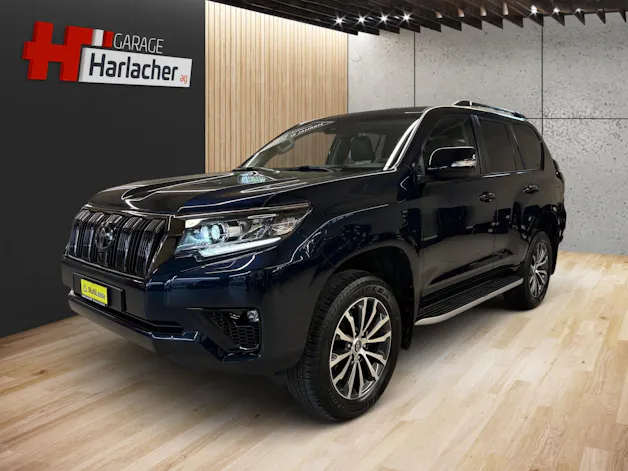 Toyota Land Cruiser 2.8 D 204 Invincible