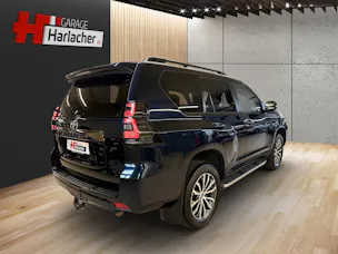 Toyota Land Cruiser 2.8 D 204 Invincible