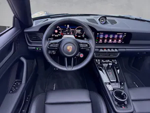 PORSCHE 911 Carrera 4 GTS Cabriolet PDK