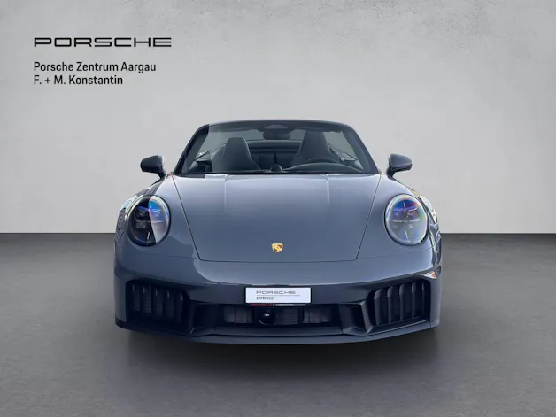 PORSCHE 911 Carrera 4 GTS Cabriolet PDK