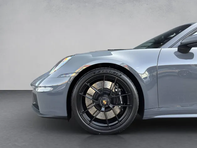 PORSCHE 911 Carrera 4 GTS Cabriolet PDK