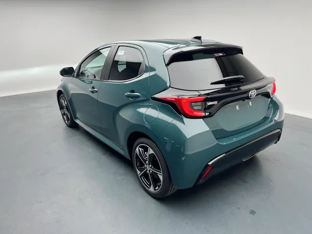 Toyota Yaris 1.5 VVT-i HSD Premium
