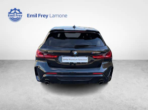 https://vehicle.imgix.net/4434539/5e8e9d27-d56b-441b-a937-ee4854fe8a16.jpg