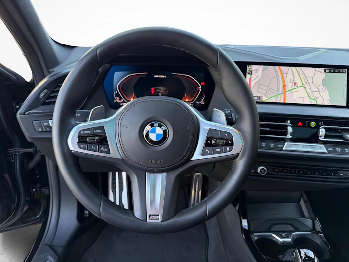 Fahrzeugbild BMW 1 SERIES