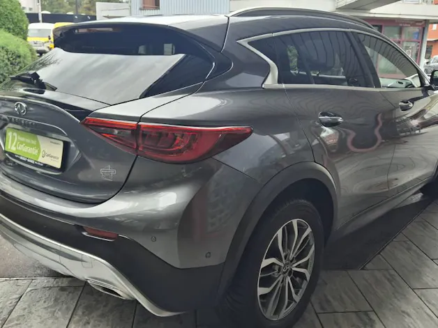 Infiniti QX30 2.2d Premium Tech DCT AWD