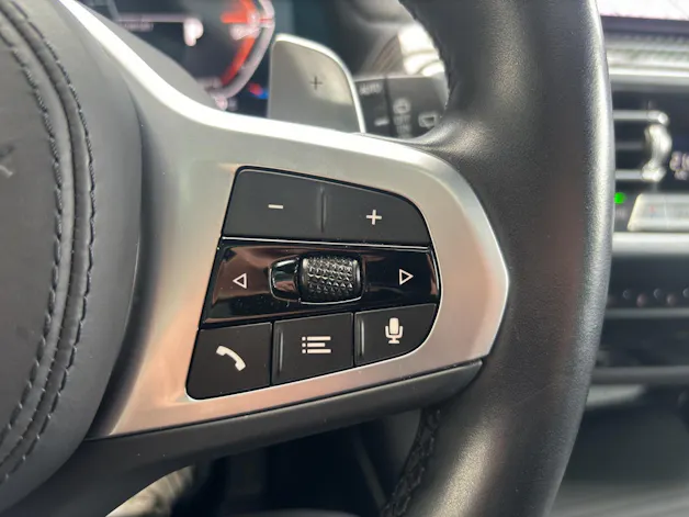 BMW X3 20d xDrive paddles