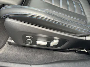 BMW X3 20d xDrive paddles