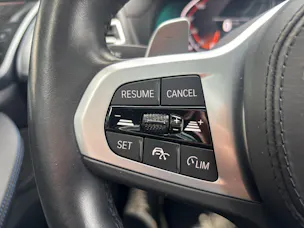BMW X3 20d xDrive paddles