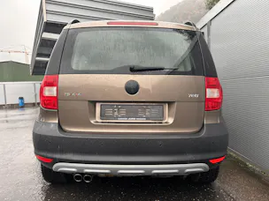 Škoda Yeti 1.8 TSI Active 4x4