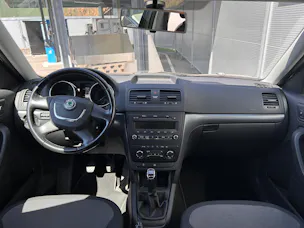 SKODA Yeti 1.8 TSI Active 4x4