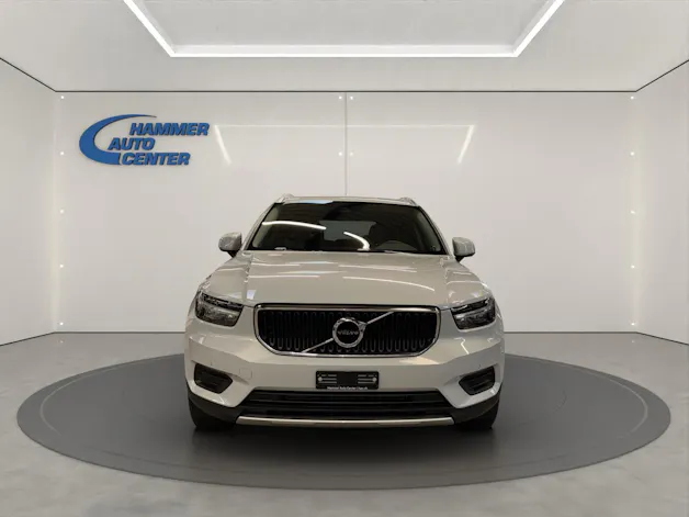 Volvo XC40 1.5 T2 Momentum
