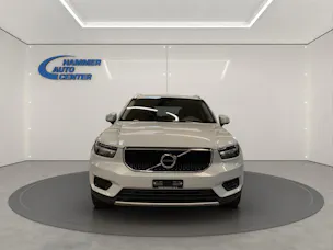 Volvo XC40 1.5 T2 Momentum