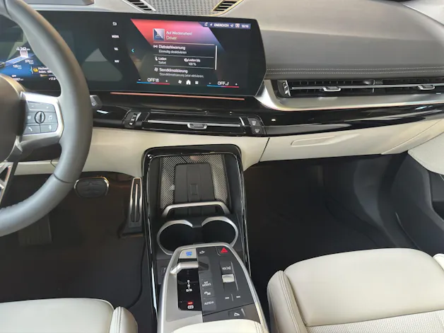 BMW iX1 30 xDrive M Sport Pro 'Individual'