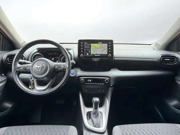 Toyota Yaris 1.5 VVT-i HSD Trend