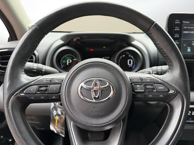 Toyota Yaris 1.5 VVT-i HSD Trend