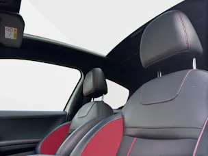 PEUGEOT 208 1.6 Turbo GTi