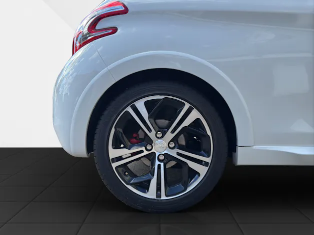 PEUGEOT 208 1.6 Turbo GTi
