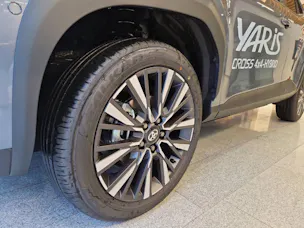 Toyota Yaris Cross 1.5 VVT-i HSD Prem 48451/000