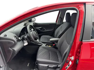Toyota Yaris 1.5 VVT-i HSD Trend