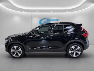 VOLVO XC40 2.0 B3 MH Plus Dark