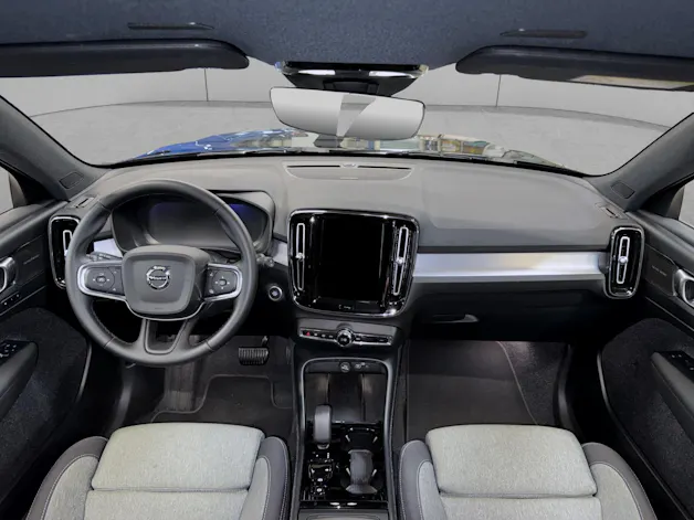 VOLVO XC40 2.0 B3 MH Plus Dark