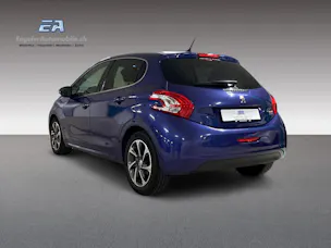 PEUGEOT 208 1.6 e-HDI Allure EGS