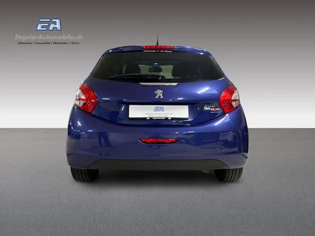 PEUGEOT 208 1.6 e-HDI Allure EGS