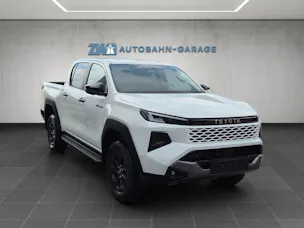 Toyota Hilux Double Cab.-Pick-up 2.8 D-4D MHEV 204 Invincible
