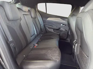 Peugeot 408 1.2 Hybrid GT Exclusive