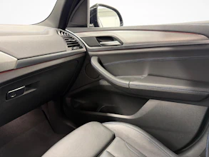 https://vehicle.imgix.net/4434965/02e65274-efeb-4384-b06a-e8262c6a9b37.jpg