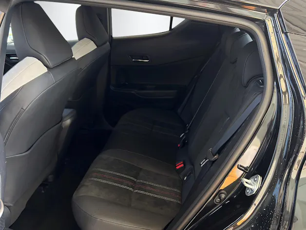 Toyota C-HR 2.0 VVTi HSD GR Sport