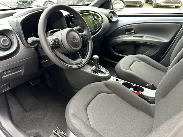 Toyota Aygo X 1.5 VVT-i HSD Comfort