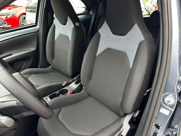 Toyota Aygo X 1.5 VVT-i HSD Comfort