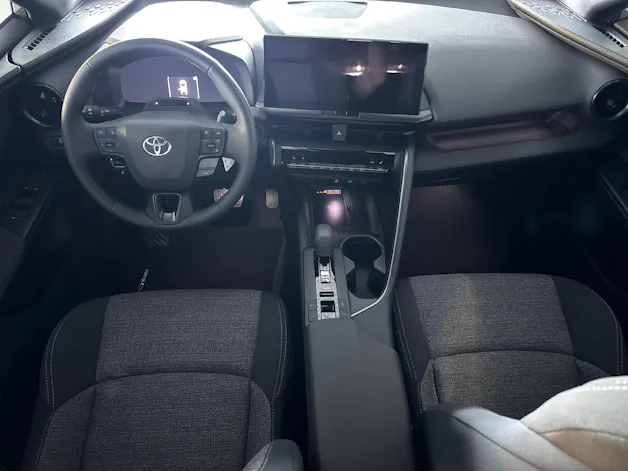 Toyota C-HR 2.0 PHEV Swiss Edition