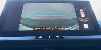 https://vehicle.imgix.net/4435000/a21a3d85-97af-4e19-ab94-1d646645c04c.jpg