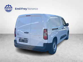 https://vehicle.imgix.net/4435011/a40d26ee-2354-4aa5-90f8-489f3309eaf9.jpg